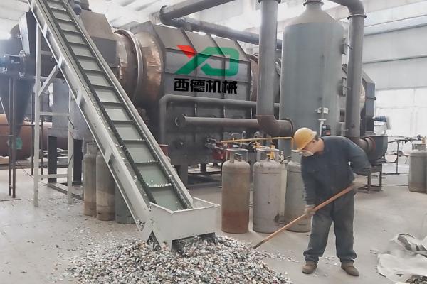 為什么要使用易拉罐脫漆爐，河南西德機(jī)械設(shè)備